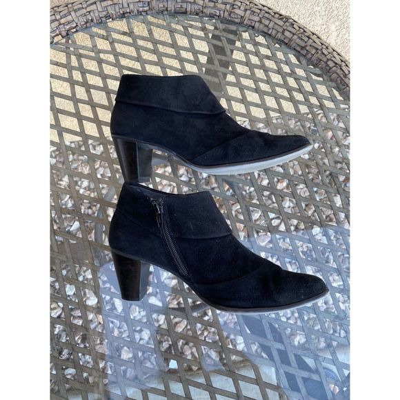 Paul Green Short Suede Booties -Size 6 - Black - Picture 2 of 9